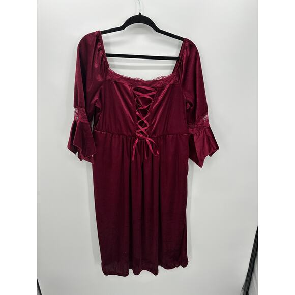 BloomChic Dresses & Skirts - Bloomchic Womens Red Velvet Midi Dress Size 1X‎ NWT Renaissance Witchy Vampire